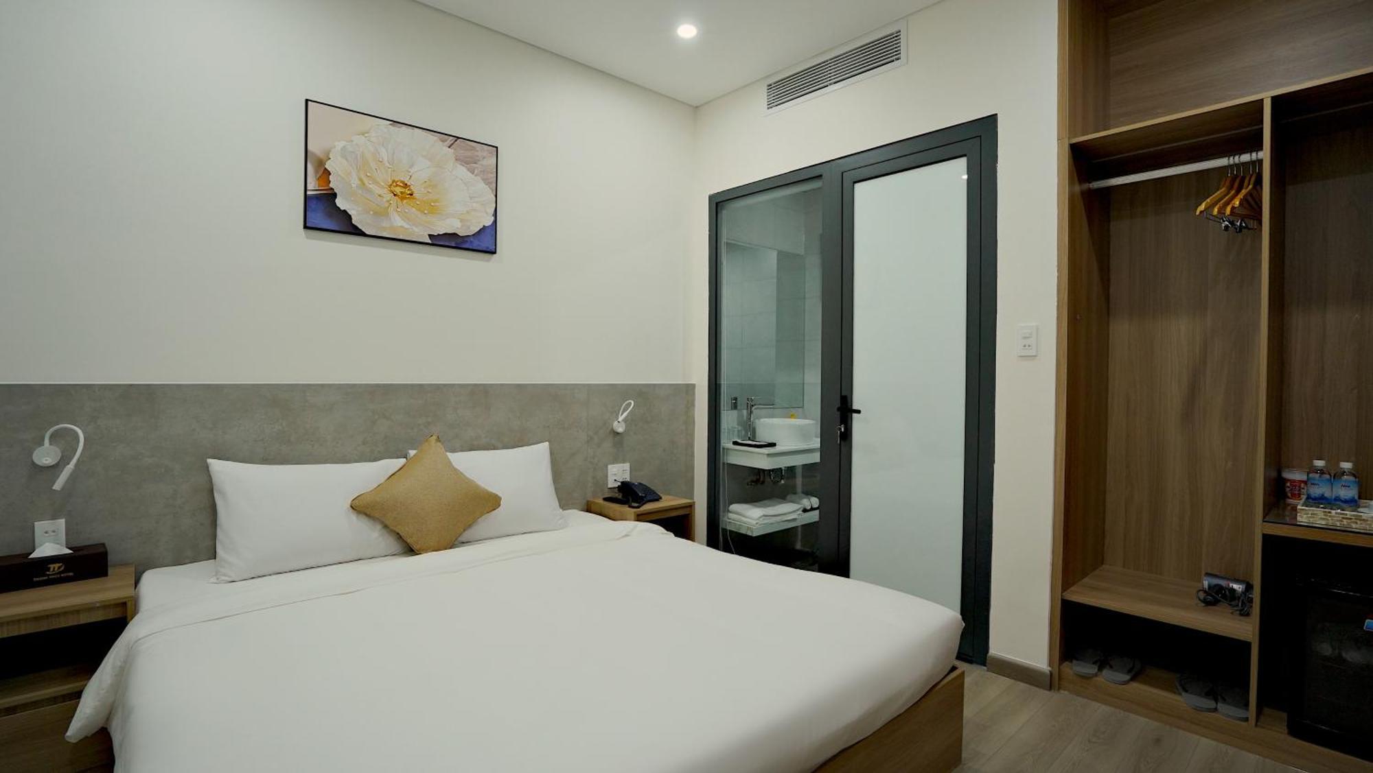 Thanh Thuy Hotel Buon Ma Thuot Buitenkant foto